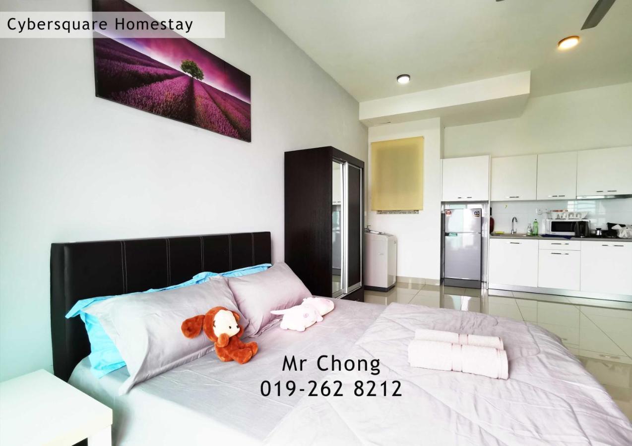 Cybersqaure Studio Suites With Netfilx @10 Min Walking Distance To Mcd Cyberjaya Buitenkant foto