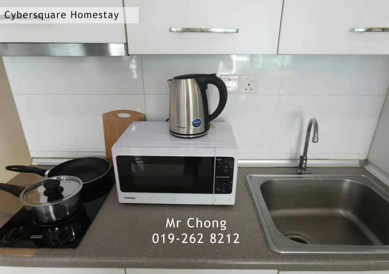 Cybersqaure Studio Suites With Netfilx @10 Min Walking Distance To Mcd Cyberjaya Buitenkant foto